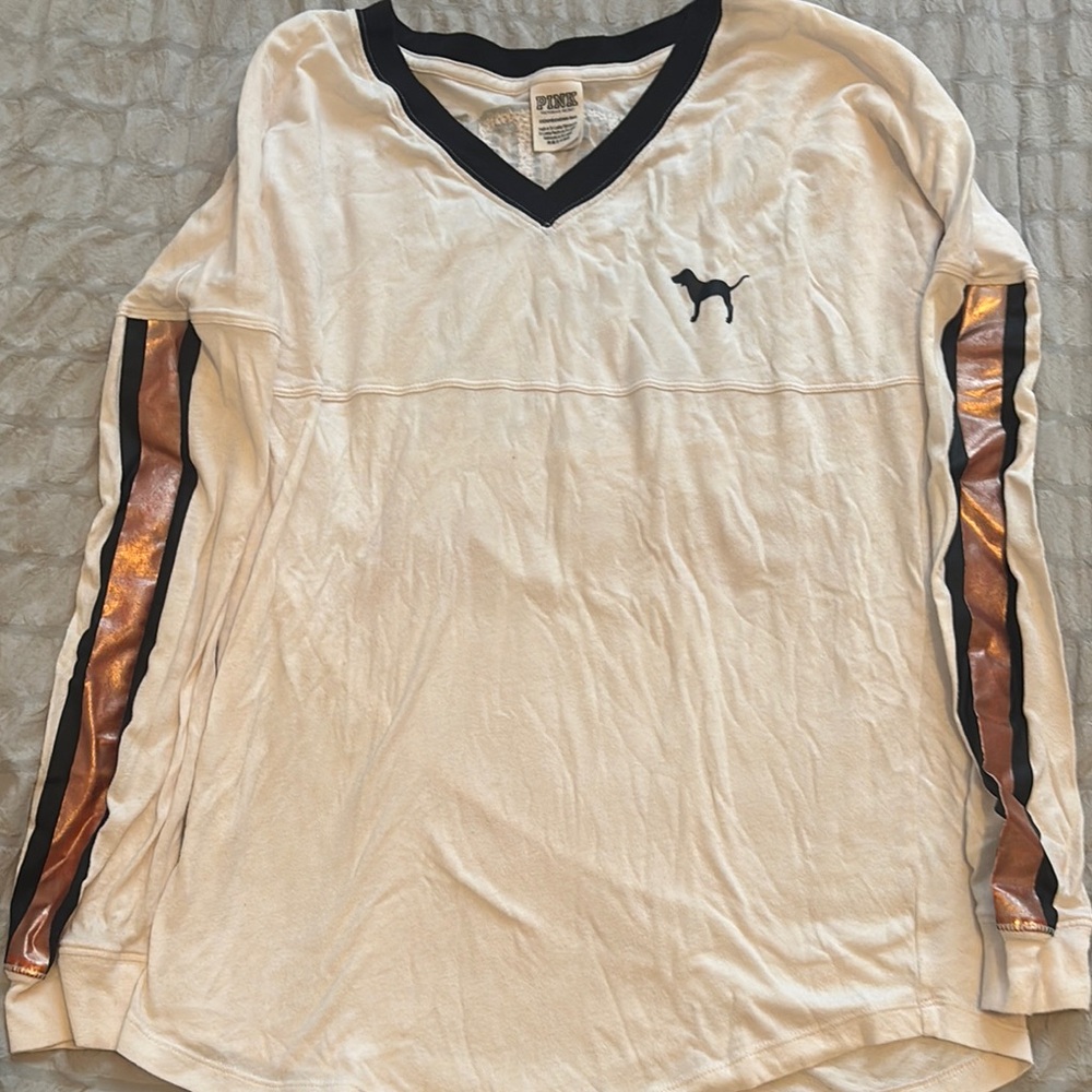 White Long Sleeve Top with Black and Bronze Accents